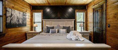 6 bedrooms, iron/ironing board, free WiFi, bed sheets