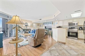 Interior - 2BR/2BA Surf & Sand Hideaway (Myrtle Beach)