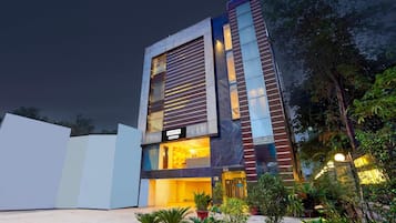 House | Exterior