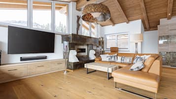 Apartment | Living area