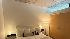1 camera, Wi-Fi, lenzuola