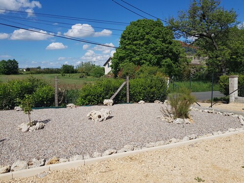 GITE Chez mamie 7 people swimming pool Ste Livrade sur Lot