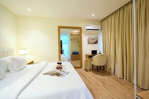 Deluxe Apartment, Balcony, City View - Stone House Apartment  (Abuja)