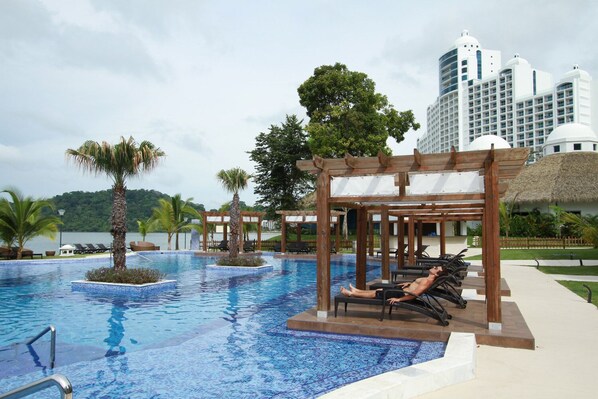 Pearl Club Pools - Additional Fee Applies