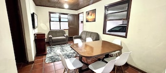 House near the beach in Caiobá with Huge Yard