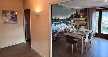 Apartment in quiet house between lakes and fir trees