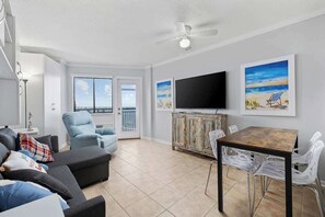 TV - Hight Floor Ocean View Condo (Myrtle Beach)