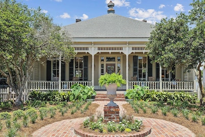 Hannah House by Louisiana Hospitality Group