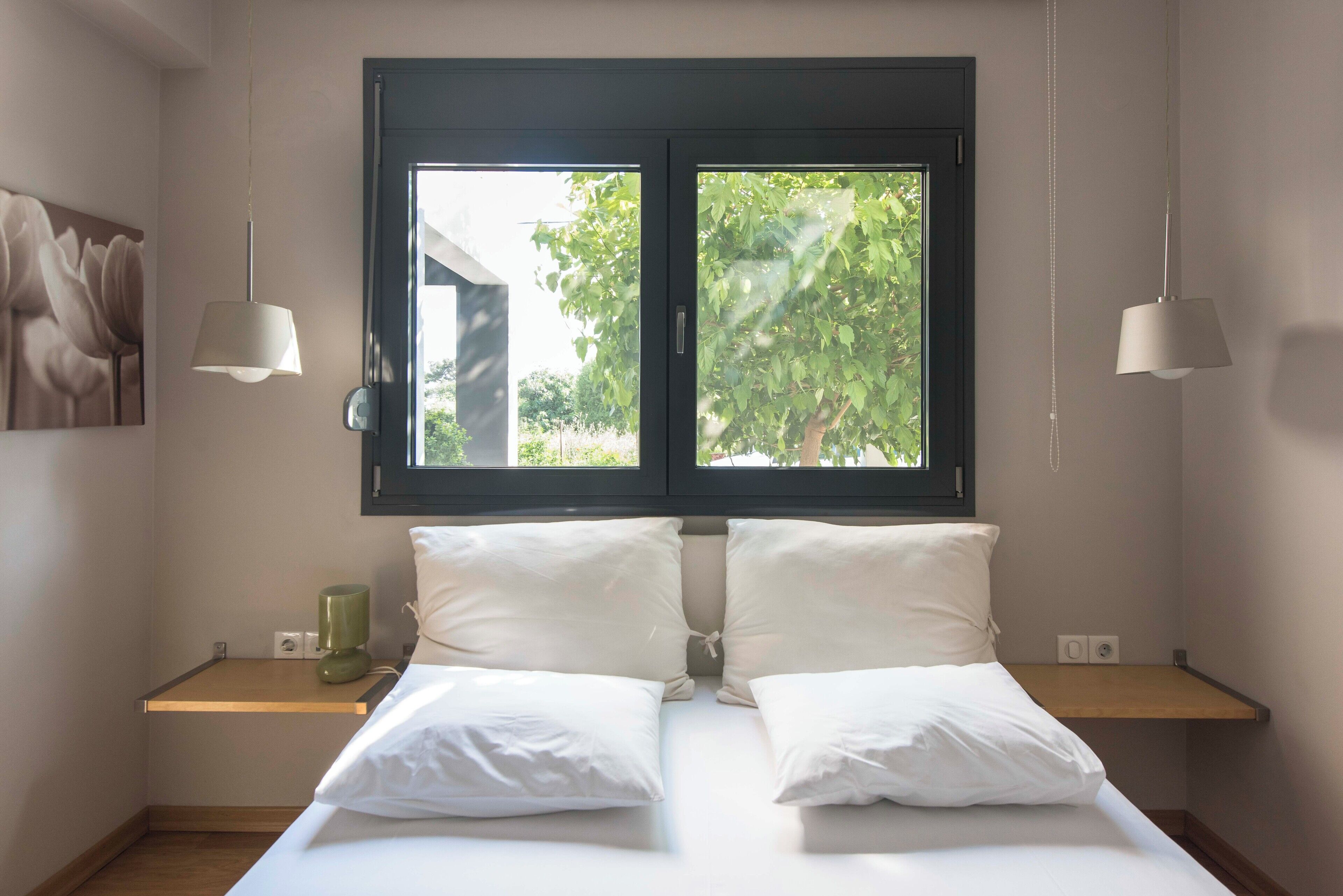 2 chambres, fer et planche à repasser, Wi-Fi, draps fournis