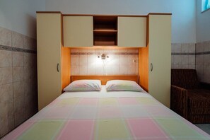 Accès Internet, draps fournis