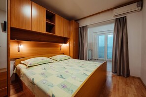 Accès Internet, draps fournis