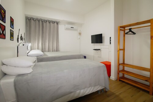 HOME IN RIO - Cinelândia (New apartment with Wi-Fi)