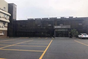 Unclassified image, 3 of 48, button - Homeinn · neo (Qufu Jingxuan Middle Road Sankong) (Qufu)