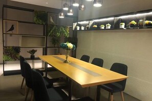 用餐