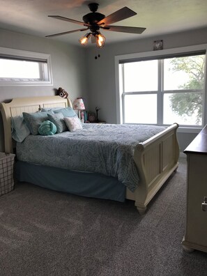 4 quartos, Wi-Fi, roupa de cama