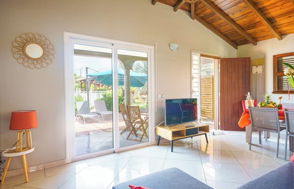Villa Confort, balcón | Área de sala de estar