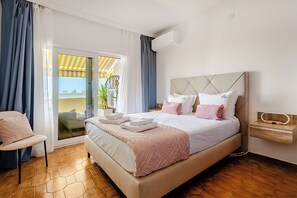 Room - Inema Houses Amazing Sea View (Lagos)