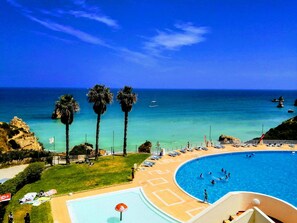Pool - Inema Houses Amazing Sea View (Lagos)