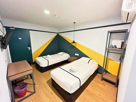 Twin Room | Desk, iron/ironing board, free WiFi