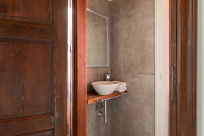 Apartament | 1 dormitori