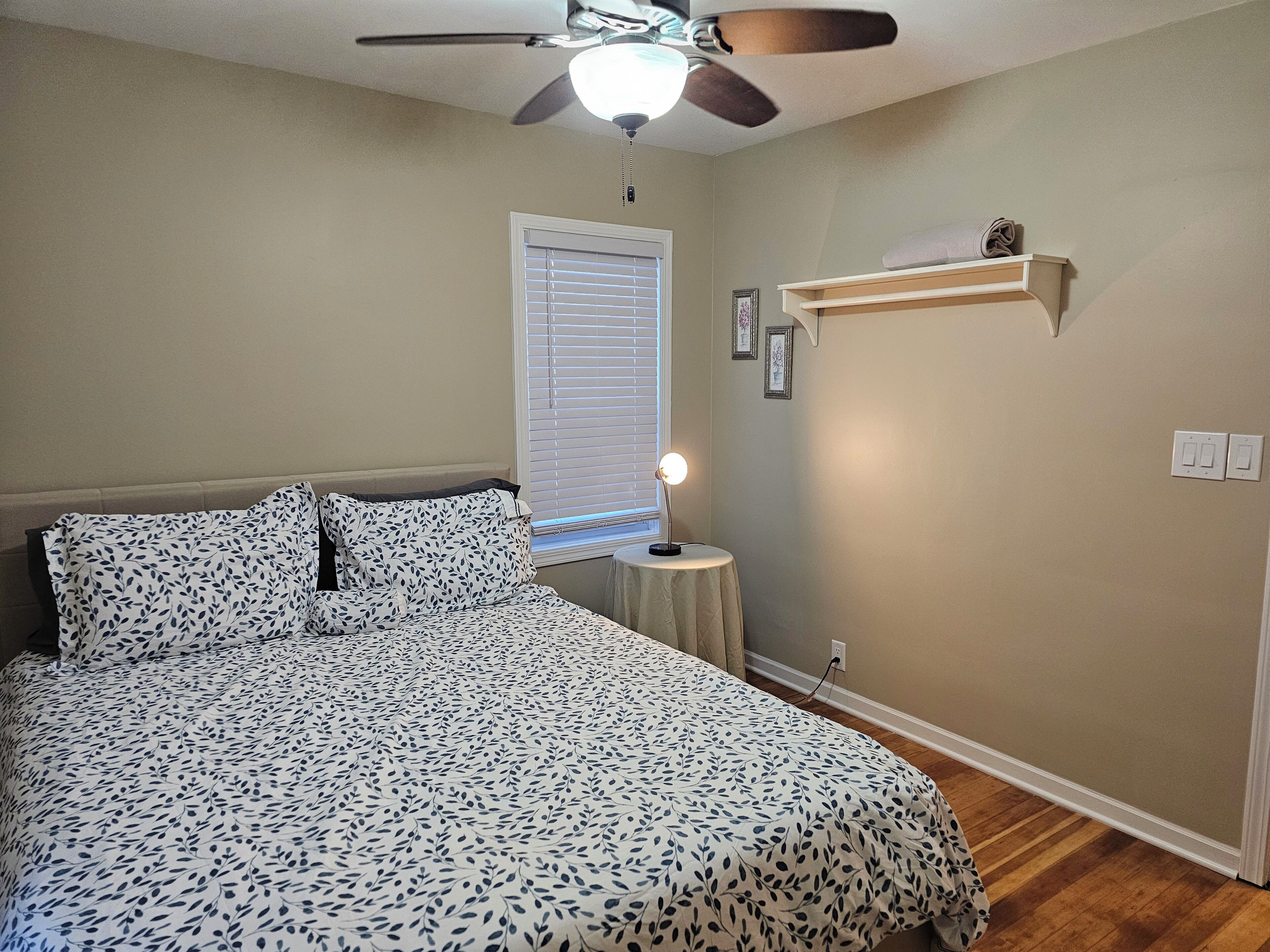 2 bedrooms, WiFi, bed sheets