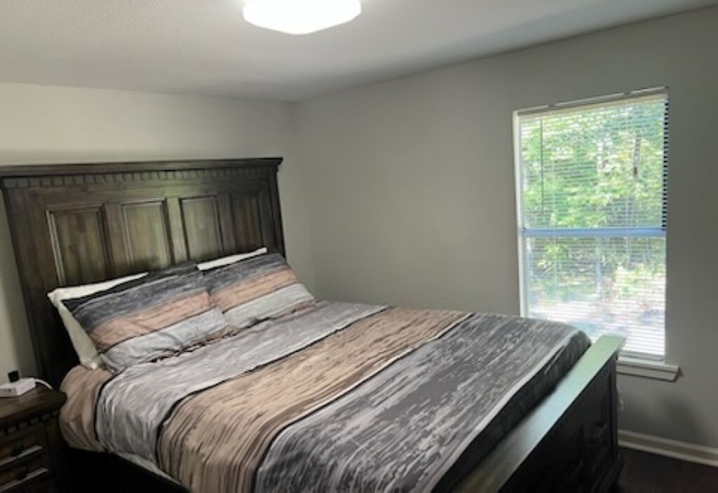 2 bedrooms, iron/ironing board, WiFi (free), bed sheets