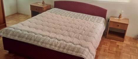 1 camera, Wi-Fi gratuito, lenzuola