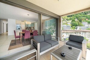 Dining - Montreux Lake View Apartments & SPA Loft (Montreux)