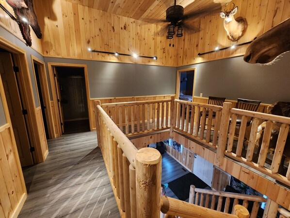 Interior - The Pull Down House! Brand New Utopia! (Jackman)