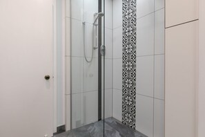 Bathroom - Rustic Rural Retreat - Havelock North (Havelock North)