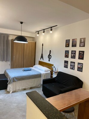 1 bedroom, iron/ironing board, bed sheets