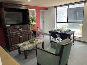 Basic Apartment, Courtyard View | Living area - Asombroso Departamento cerca de Santa Fe (Mexico City)