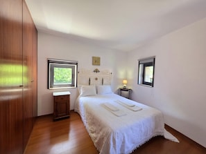 2 camere, accesso a Internet, lenzuola