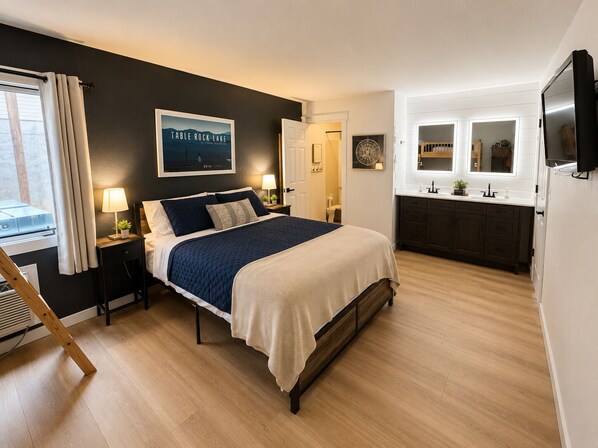 2 bedrooms, in-room safe, iron/ironing board, WiFi