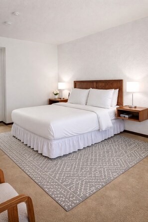 Standard Single Room, 1 Queen Bed, Non Smoking | Desk, laptop workspace, free WiFi - Maple Creek Motor Inn (Maple Creek)