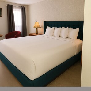 Standard Single Room, 1 King Bed, Non Smoking | Desk, laptop workspace, free WiFi - Maple Creek Motor Inn (Maple Creek)