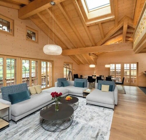 Chalet Antara, Four Bedroom duplex Apartment in Grindelwald with Mountain View 2