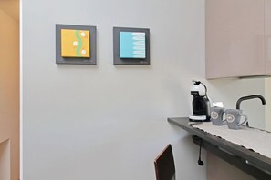 Interior - Comfortable apartment for 4 in the Esquilino Area (Roma)