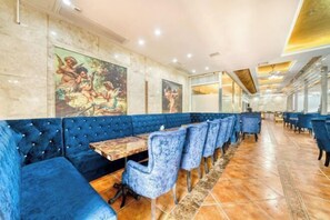 Restaurant - Huihe Hotel (Shangrao High Speed Railway Station) (Shangrao)