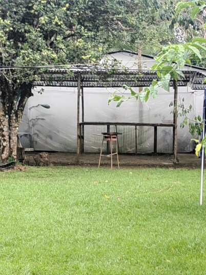 Camping, Glamping and Tour Operator Zompopas Trail Costa Rica.
