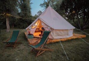 Property grounds - The Great Yellowstone (Ririe)