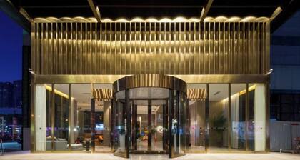 Echarm Plus Hotel (Changsha Hongxing Desiqin Plaza)