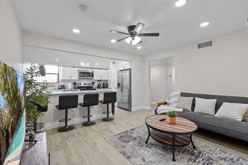 Go Gators Apartment + PS4 Console!