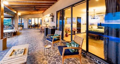 Casa Mar de Flores • 4 BR Ocean-View Villa • Infinity Pool & Gardens, Playa Hermosa • 11 Guests