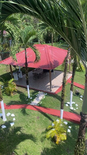 Family Apartment | Property grounds - VILLA PRADA FAMILIAR (Quepos)