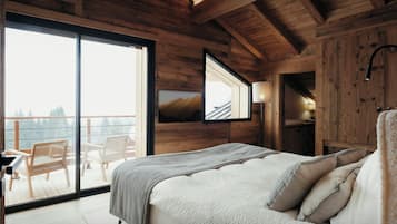 5 chambres, fer et planche à repasser, Wi-Fi, draps fournis