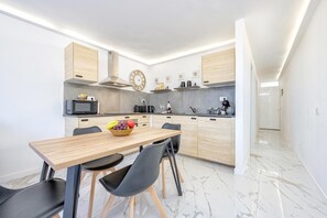Dining - Los Molinos Bright Apartment (Maspalomas)