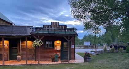 Bear's Den At Mountain River Ranch