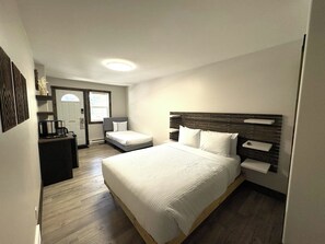 Riverside Way 1230 - Riverside Way by Fernie Lodging Company (Fernie)