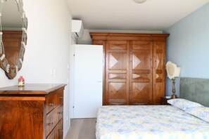 1 bedroom, bed sheets - CN003 – Cesenatico, two-room apartment facing the sea with panoramic terrace (Cesenatico)